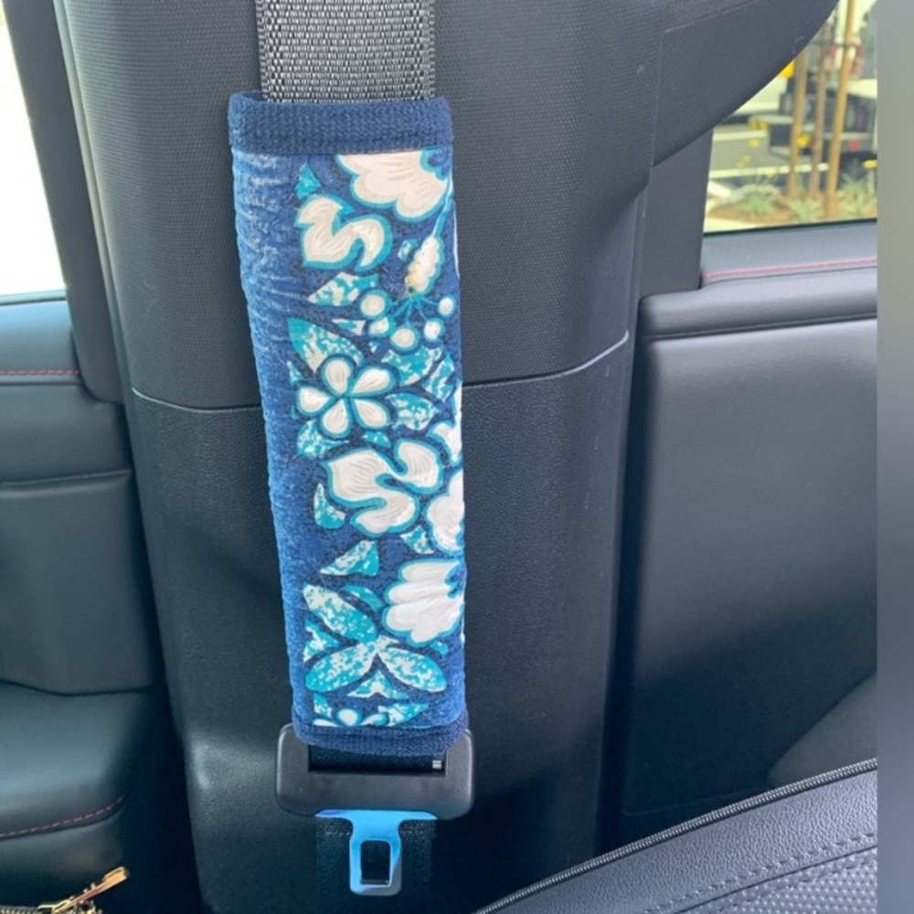 Floral Blue Seat Belt Cover